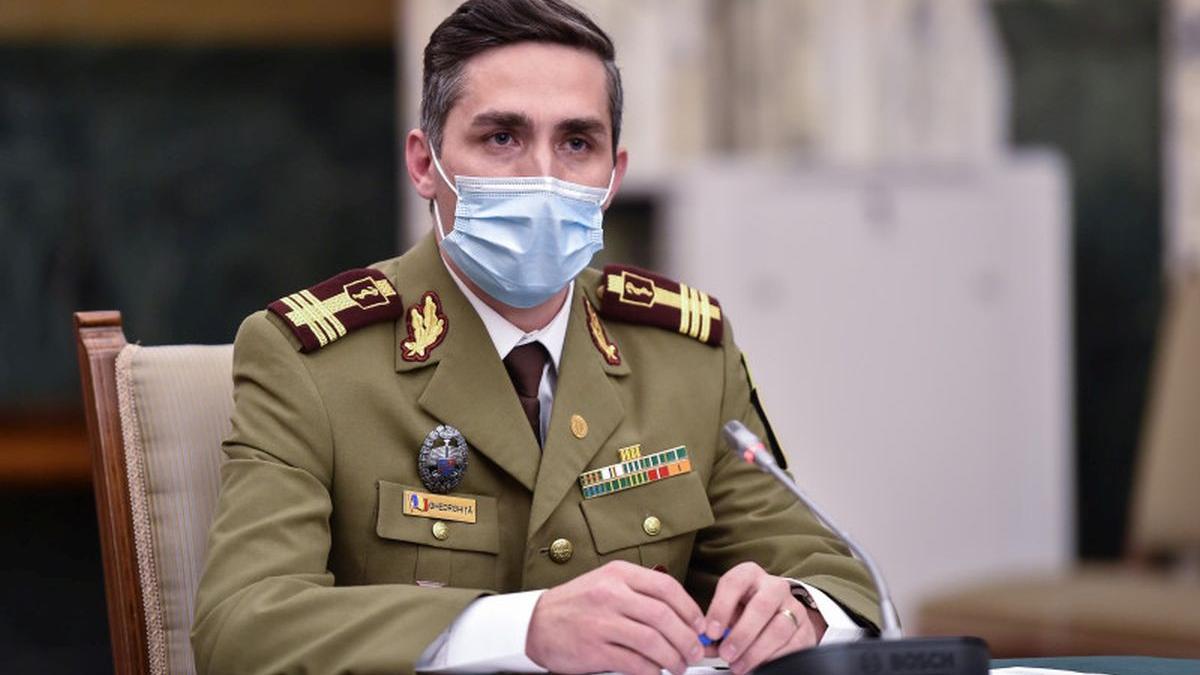 valeriu gheorghita amanare vaccinare persoane activitati esentiale