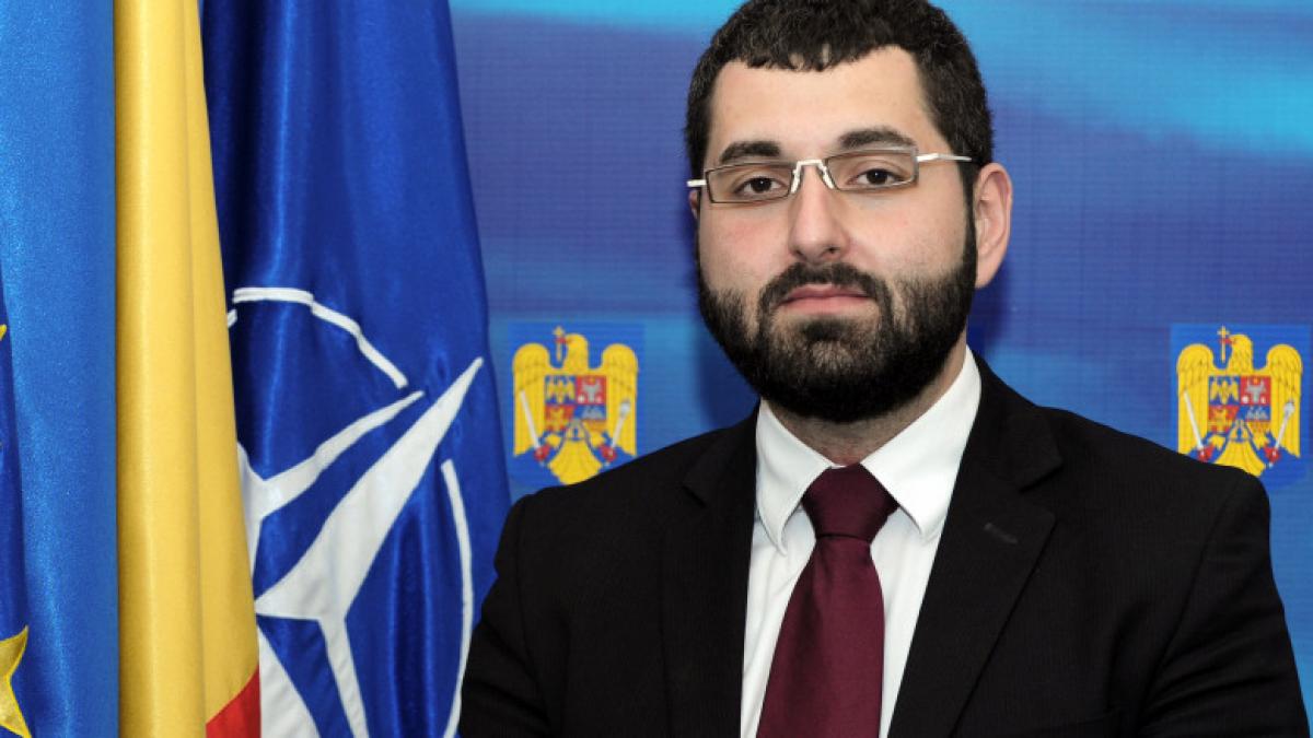 purtator cuvant basescu consilier imagine vlad voiculescu