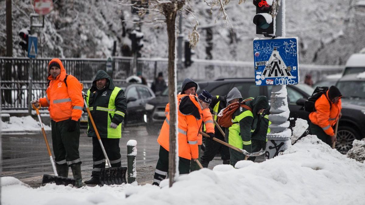 cod galben vreme rea prelungit drumuri blocate