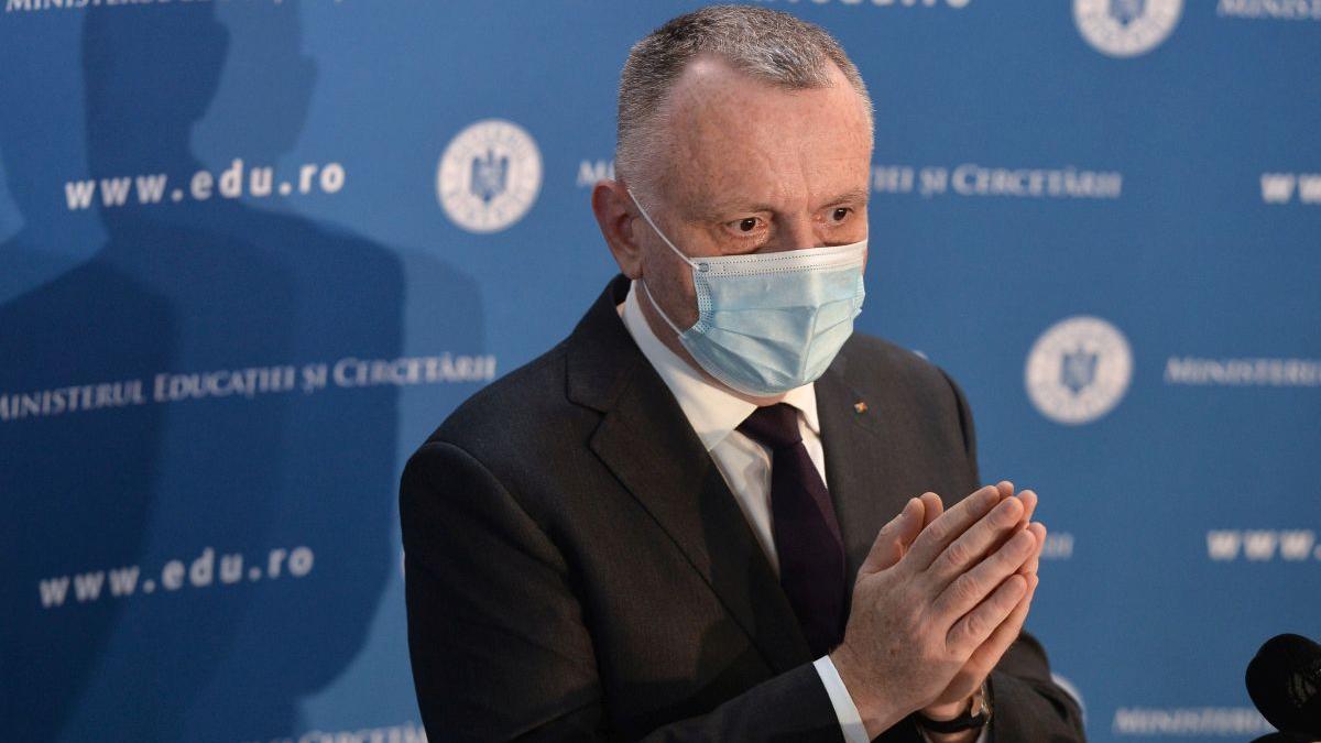 ministrul educatiei sorin cimpeanu informatii scoli