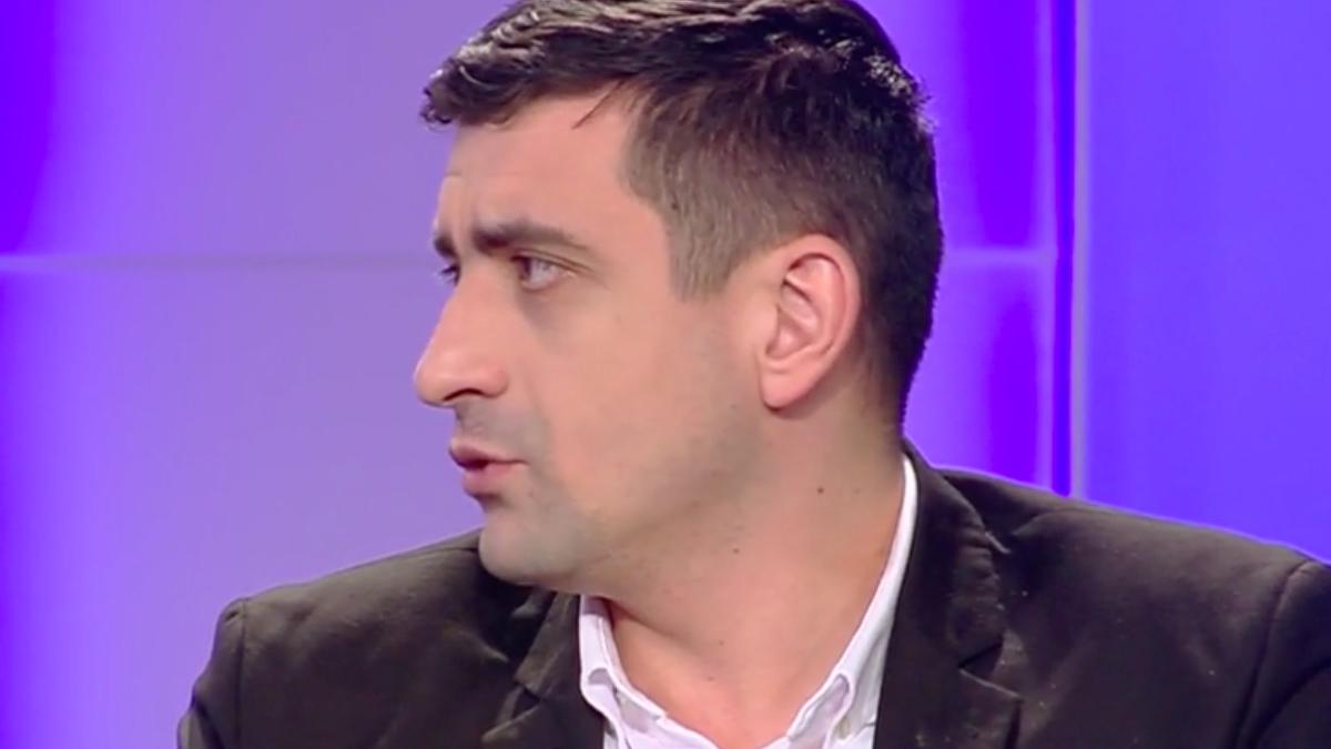 George Simion: "Domnul Voiculescu ne promite temelia pentru trei spitale în 2024, vi se pare normal?"