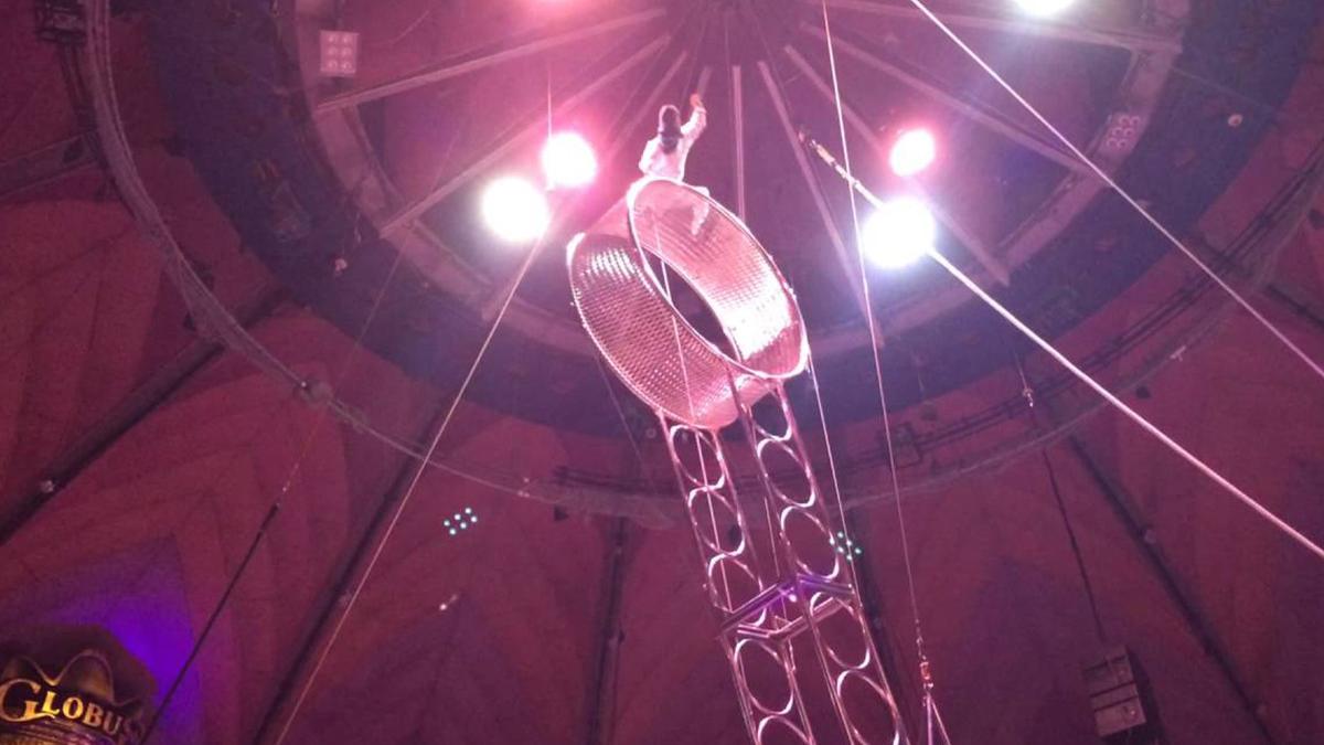 accident circ bucuresti acrobat roata mortii