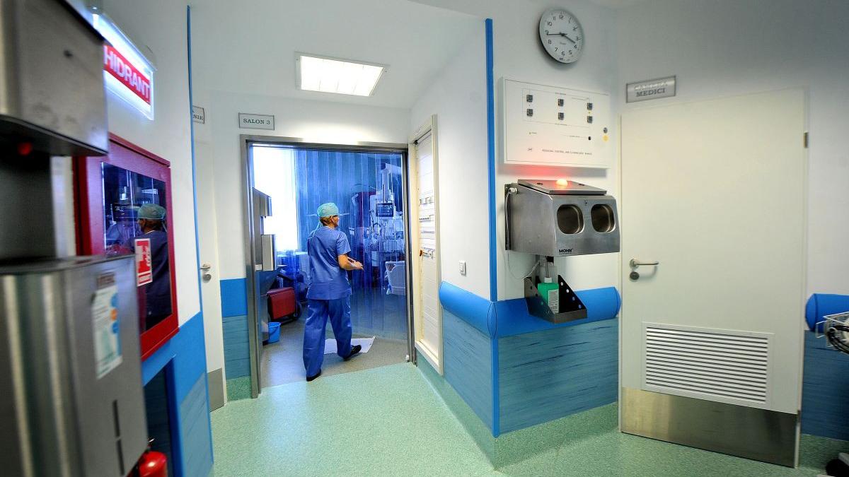 asistent medical piatra neamt stare grava vaccin covid