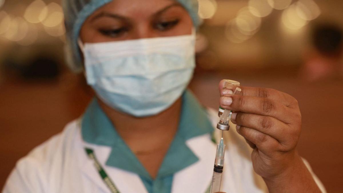 astrazeneca witwatersrand africa de sud oprire vaccinare