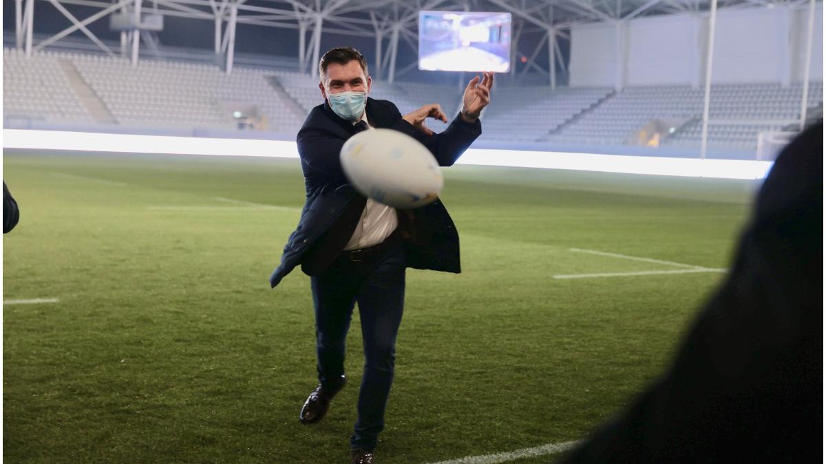 protest al sustinatorilor rugbiului la stadionul arcul de triumf