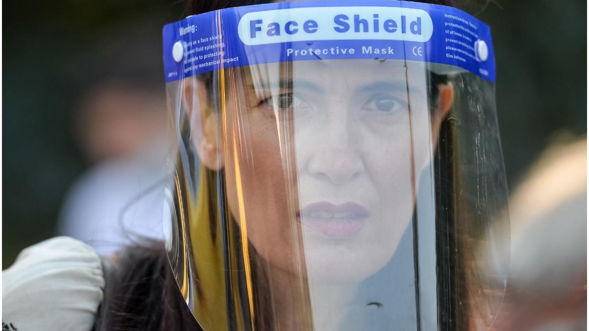 protest impotriva lui clotilde armand sector 1 gunoaie