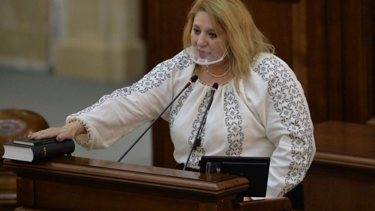 diana sosoaca sorin lavric plangere