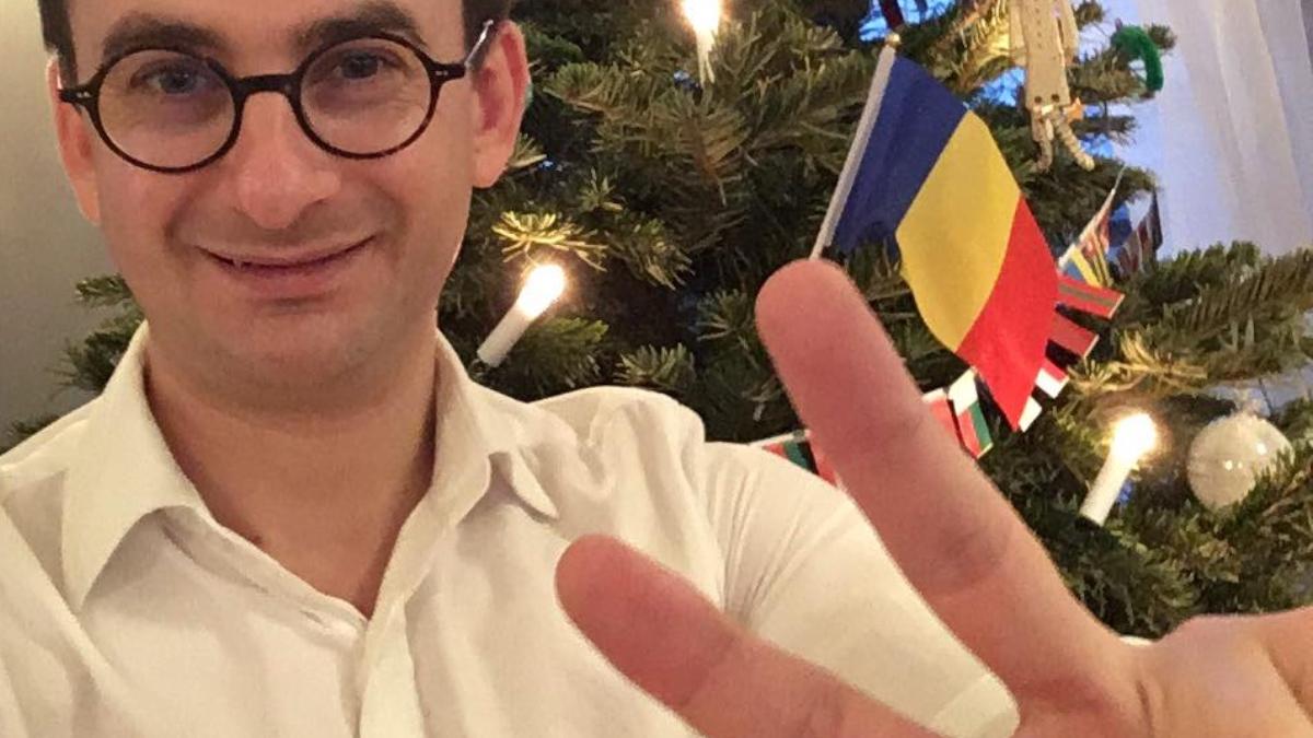 perla saptamanii iulian bulai la multi ani chinezilor