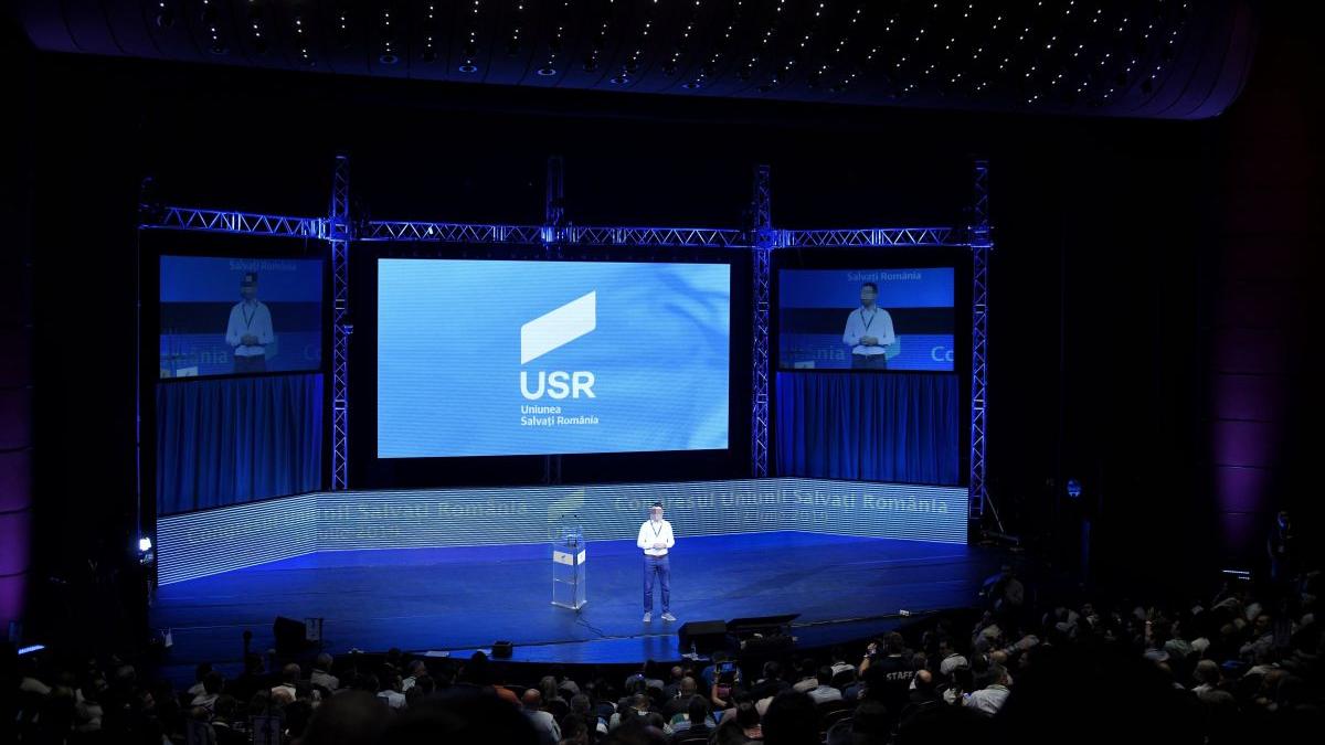 ilinca macarie membru fondator usr demisie