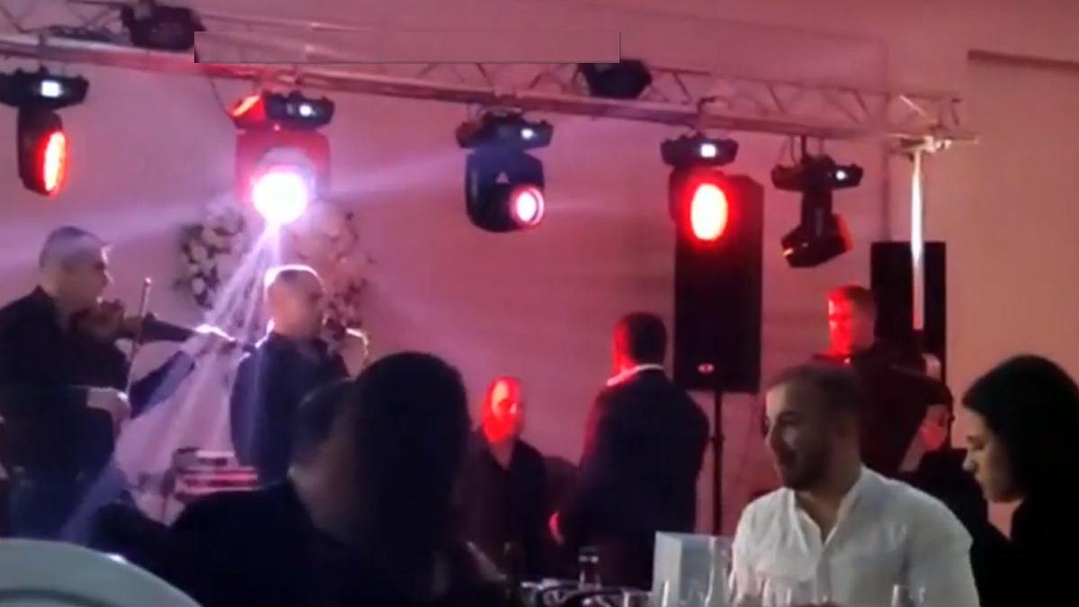 petrecere lautari dej jandarmi