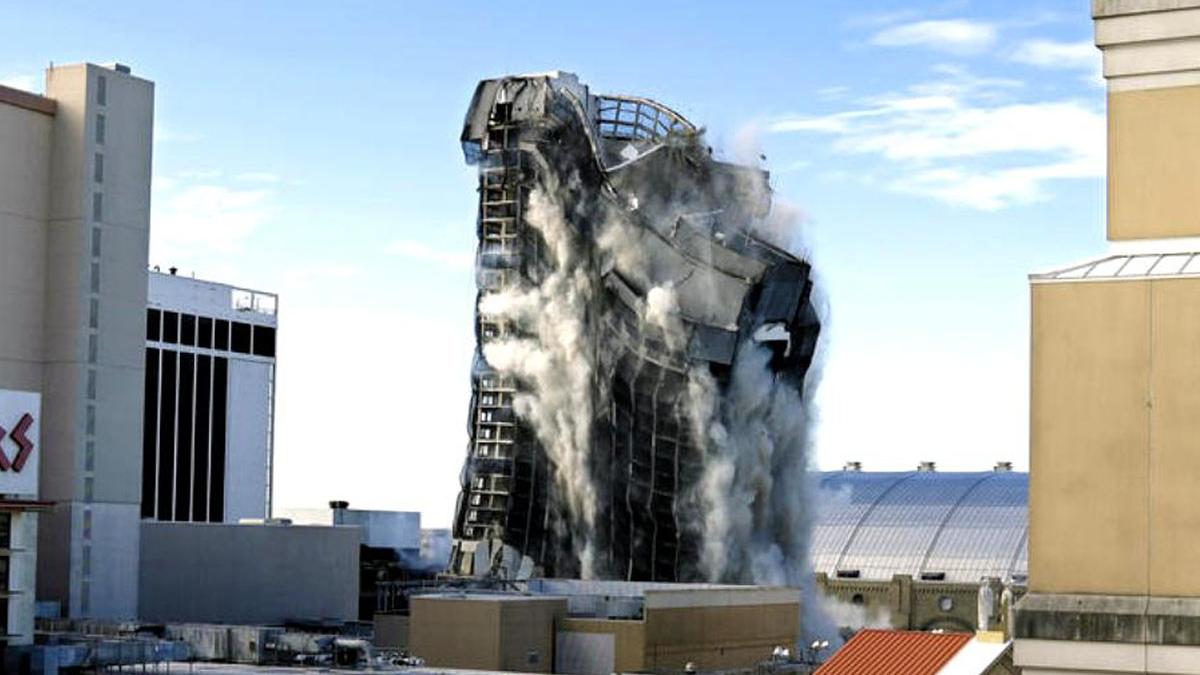 hotel cazio donald trump demolat implozie spectacol