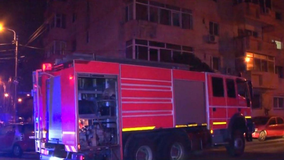 panica bloc ploiesti miros de gaze