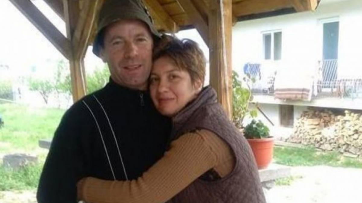 doi soti din arges diagnosticati cu cancer au nevoie de ajutor