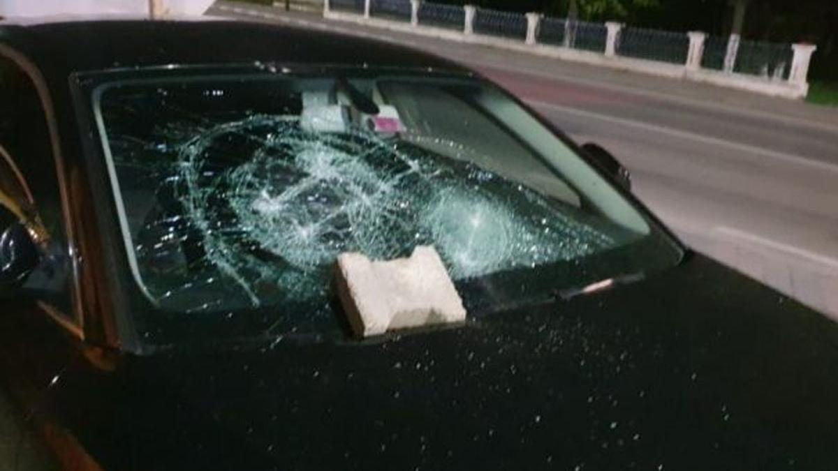 o femeie razbunare politista despagubire masina