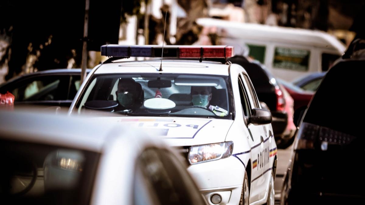 amenzi abuzuri pandemie politie restrictie