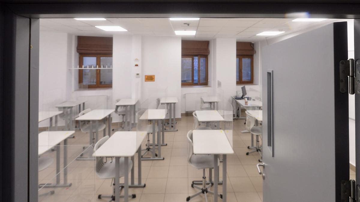 curtea de apel bucuresti scolile au fost inchise ilegal