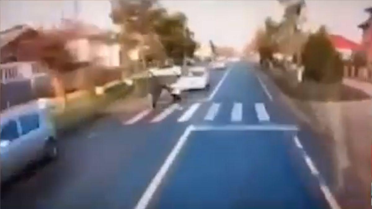 accident racari dambovita fetita calcata tir