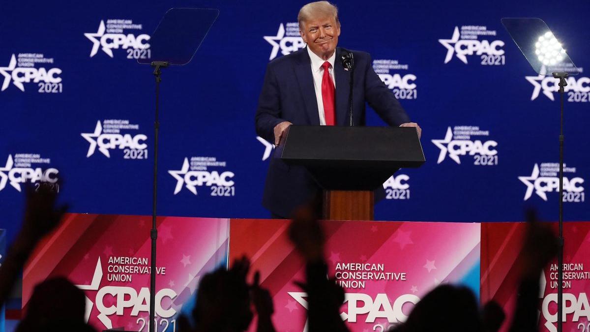 donal trump sua cpac partidul republican impeachment