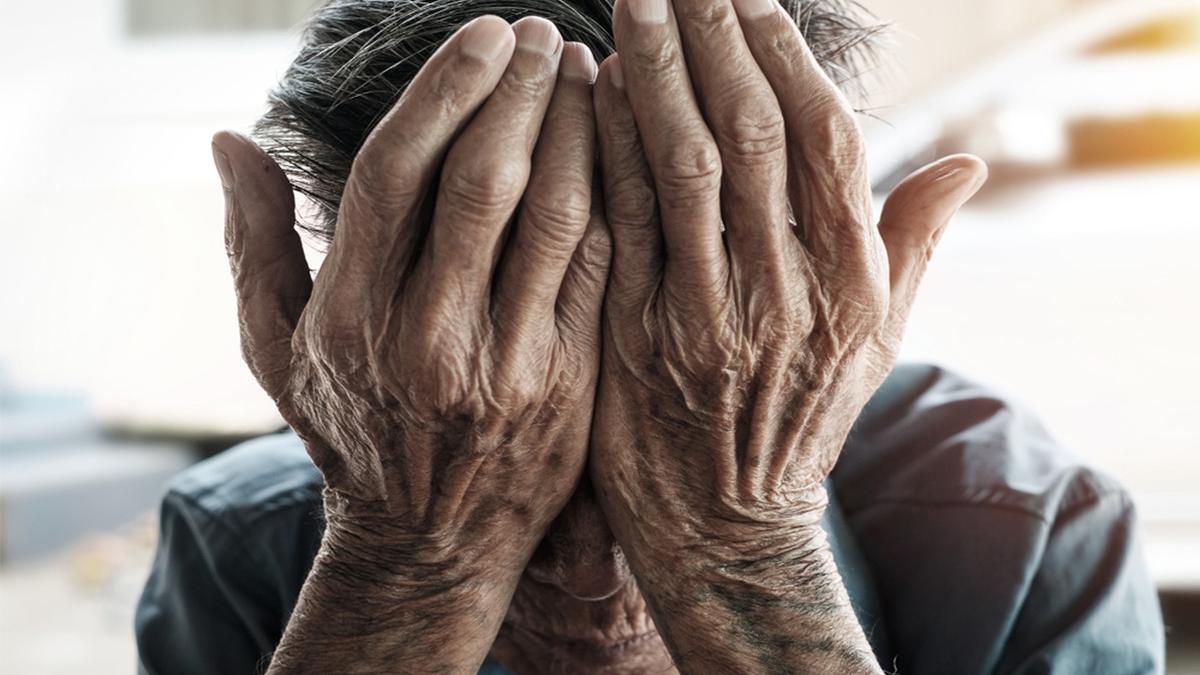 postas pensie bancomat batrani