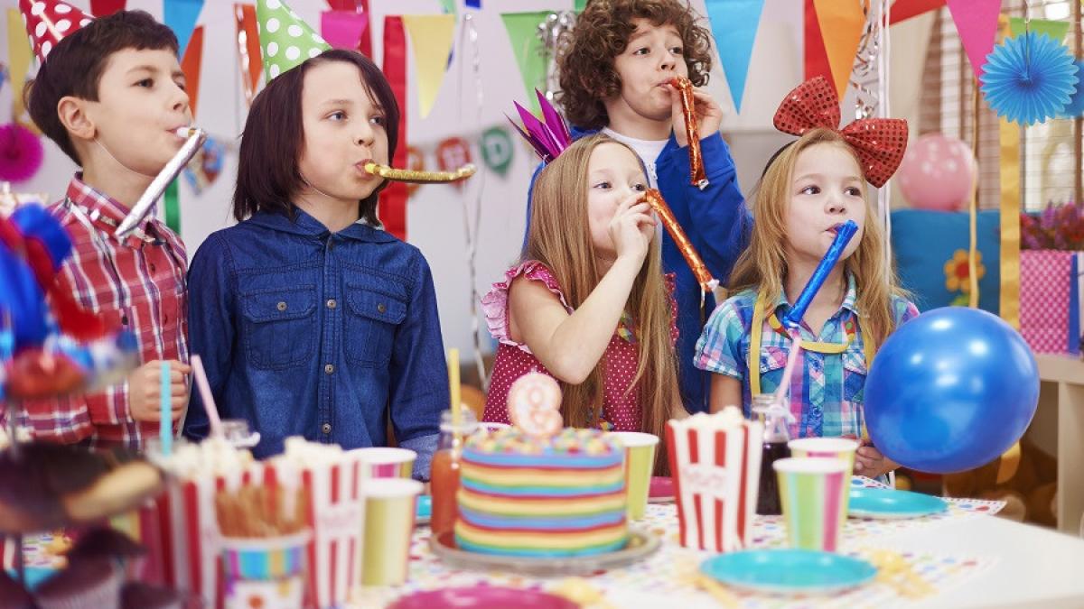 3 elemente importante pe care animatorii de petreceri pentru copii le aduc la orice eveniment