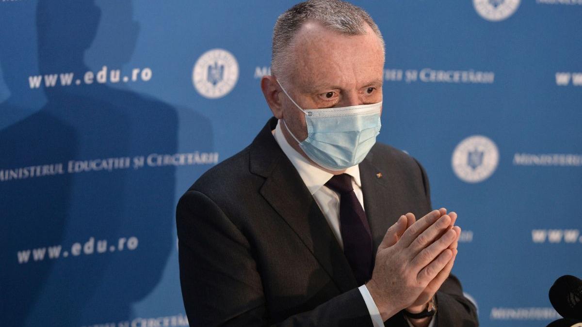 sorin cimpeanu an scolar mai lung