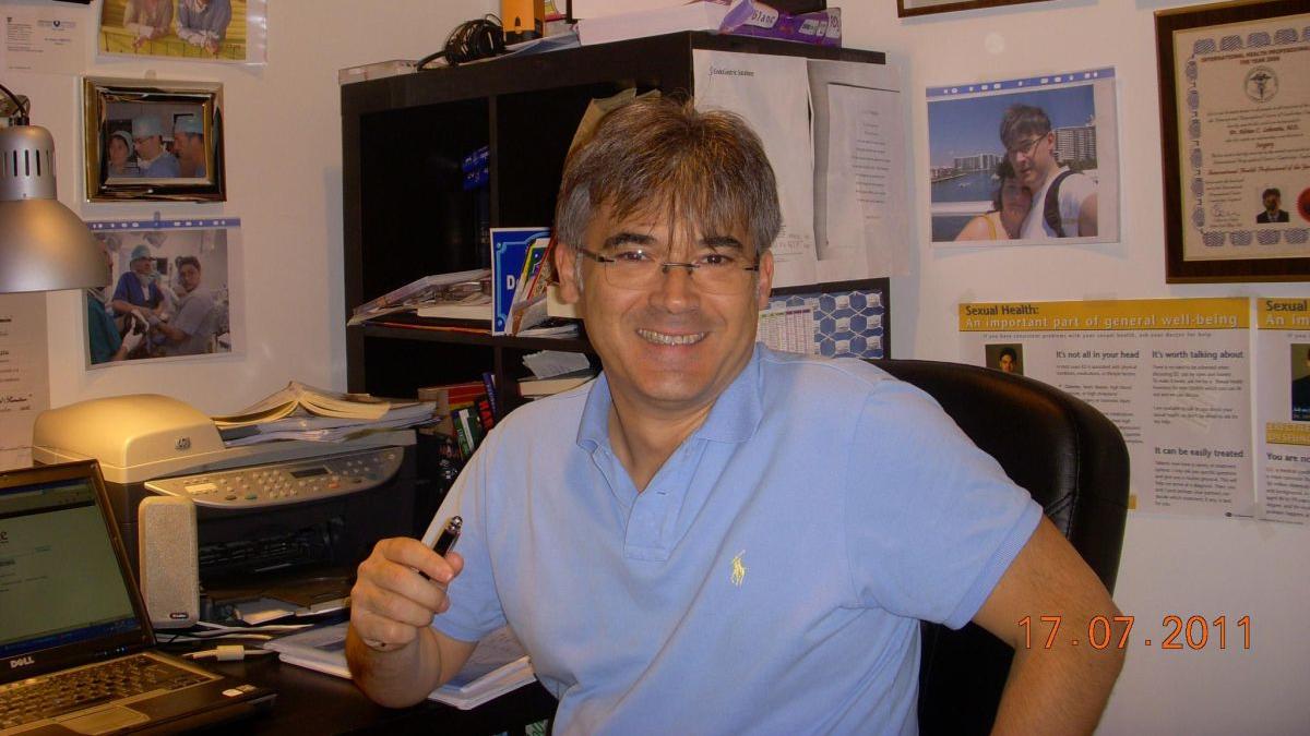 adrian lobontiu a murit chirurg roman chirurgie robotica