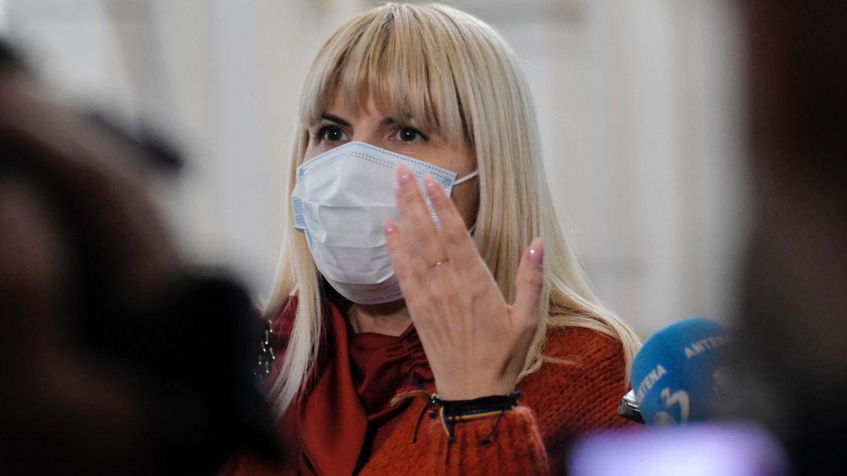 elena udrea insarcinata control judiciar