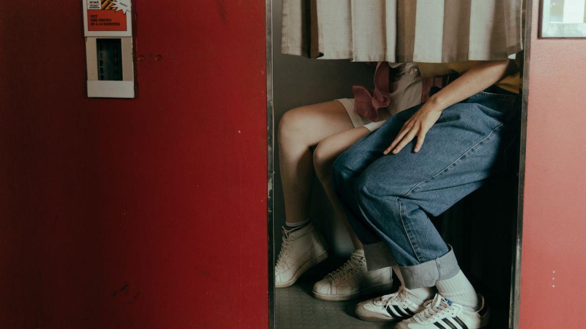 minori relatii sexuale toaleta scoala calarasi