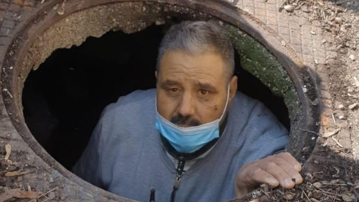 detinut condamnat crima evadat craiova spital cearceaf