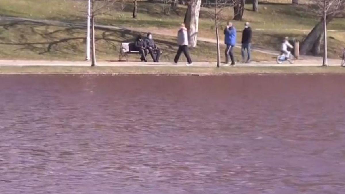 misterul apa rosie lacul ior descifrat autoritati