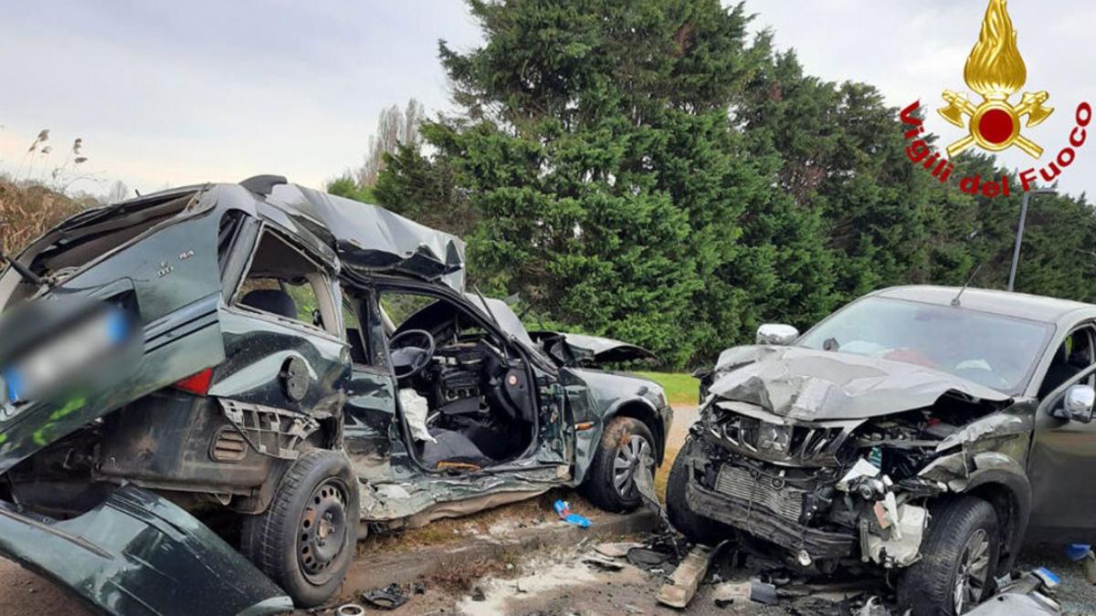 romanca insarcinata ucisa accident venetia italia