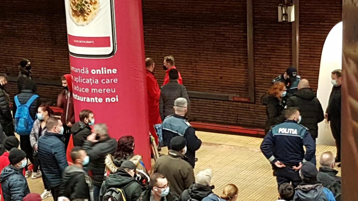 accident metrou unirii bucuresti