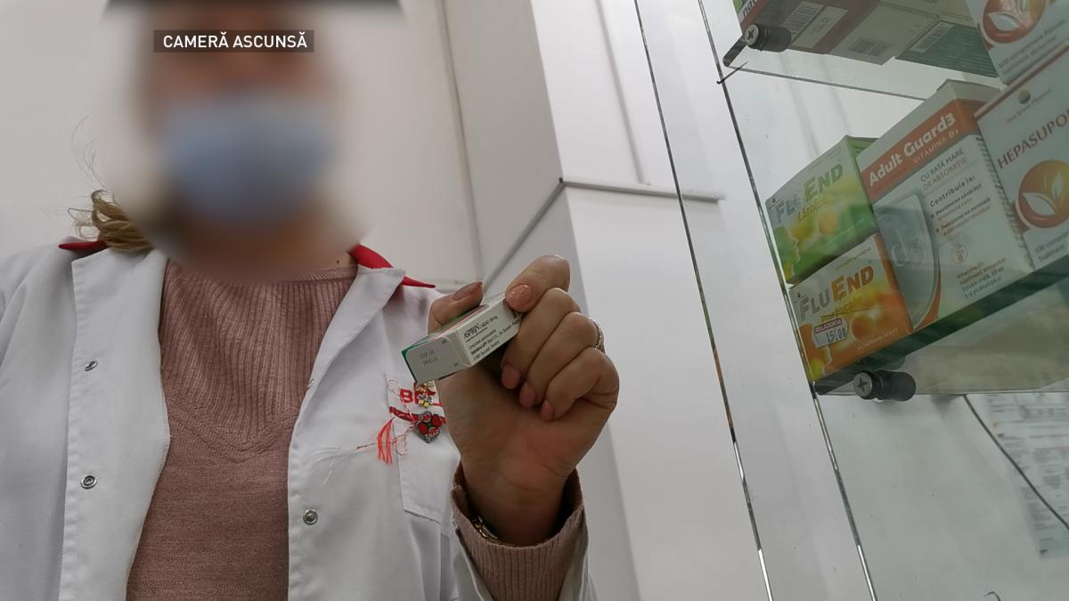 camera ascunsa farmacii medicamente anti covid
