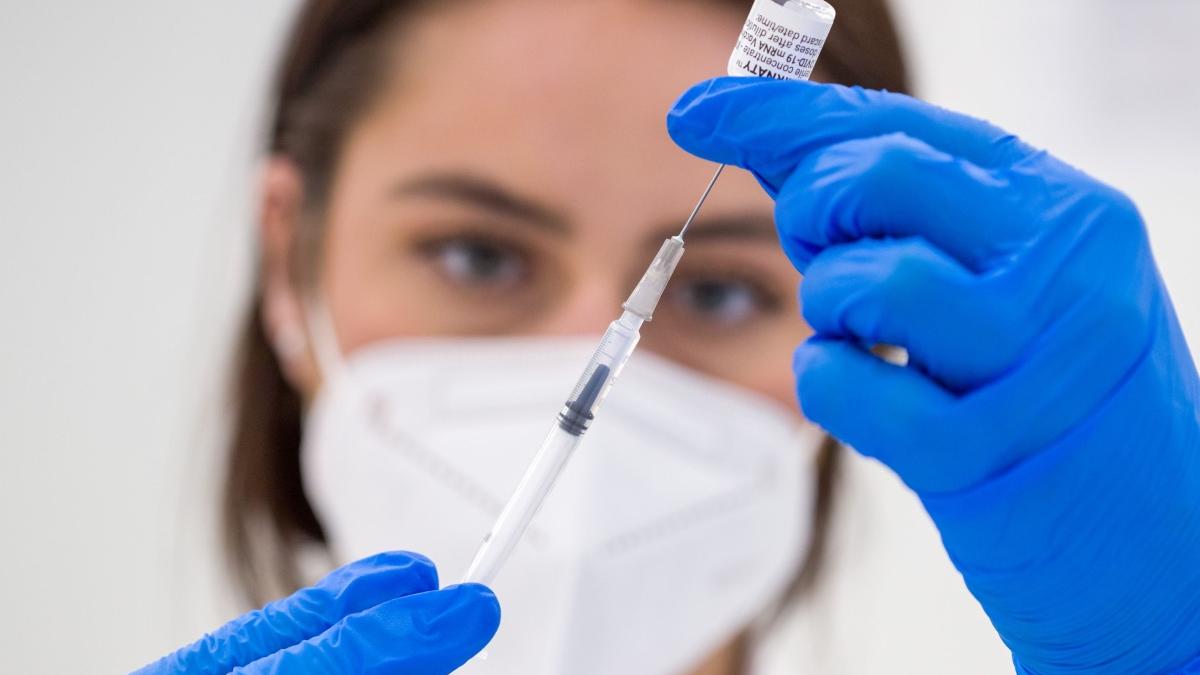 Se deschide primul centru de vaccinare cu program non-stop din țară: Va fi folosit doar vaccinul Pfizer