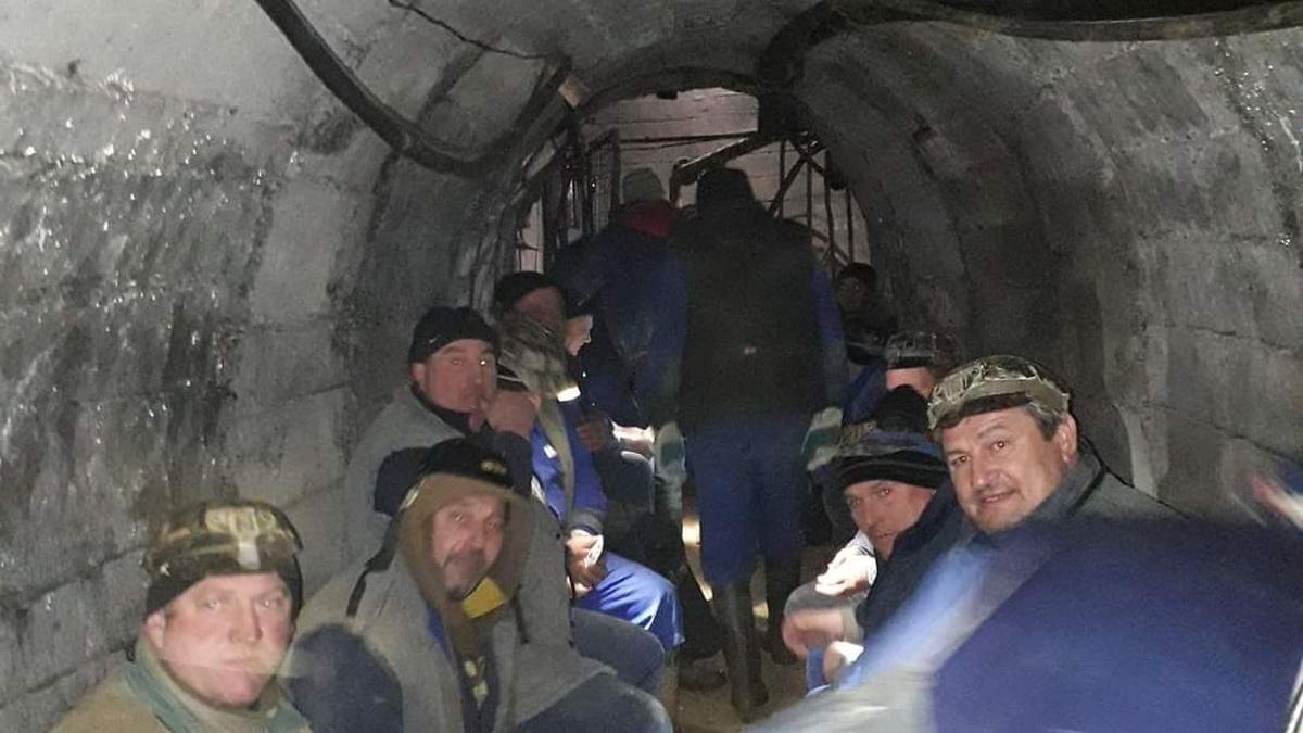 mineri uraniu blocati subteran crucea suceava