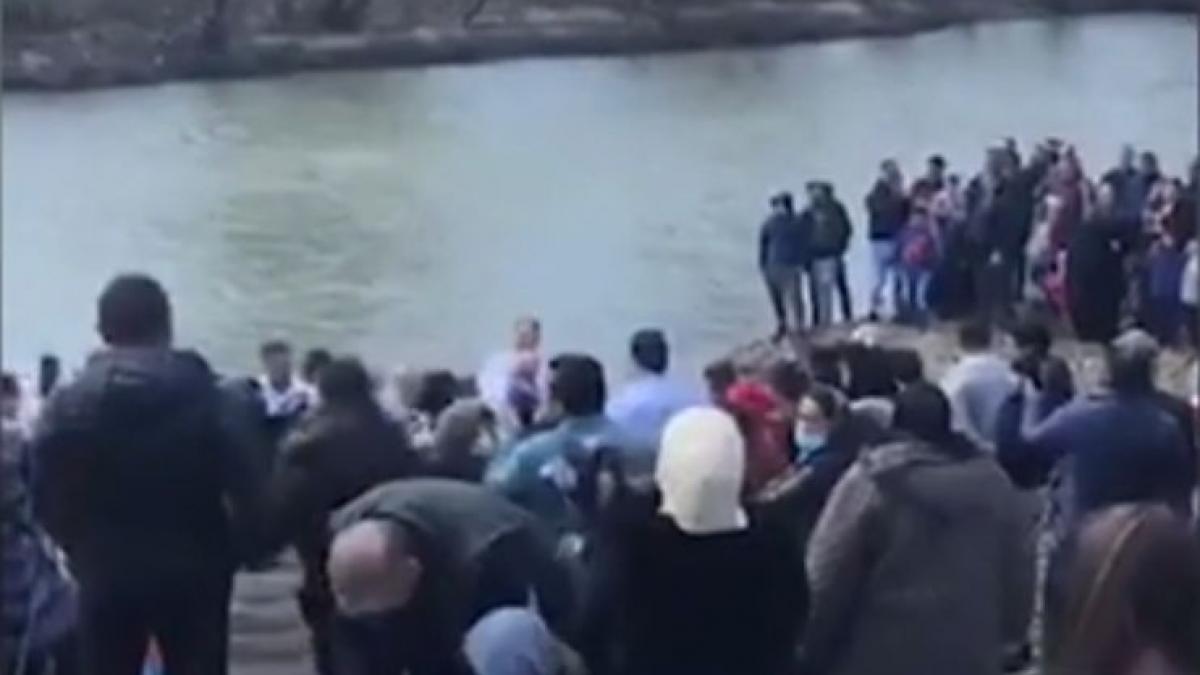 botez malul raului maramures