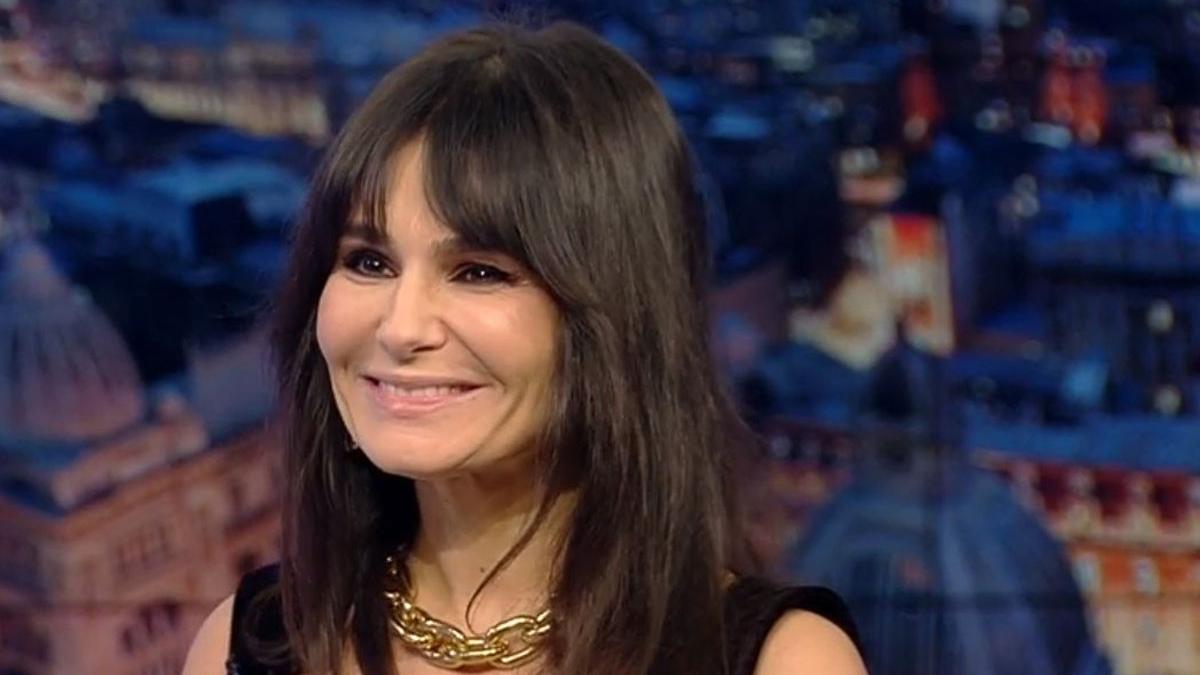 dana budenu sustinere flavia grosan