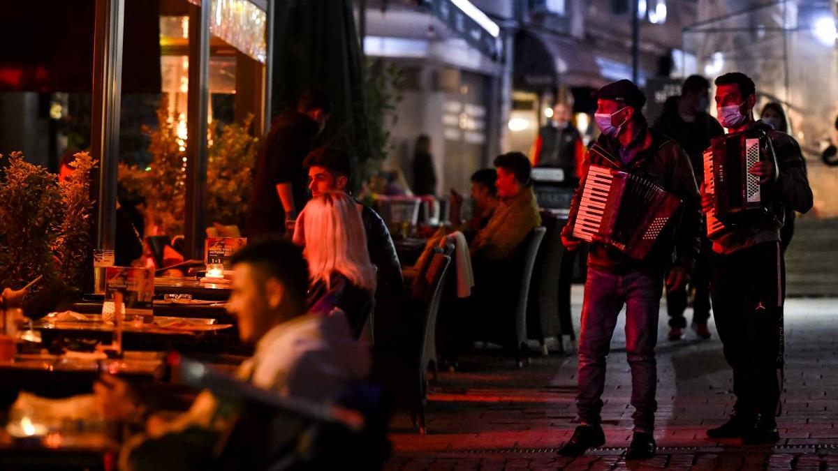 lucian bode baruri cluburi reguli inchise