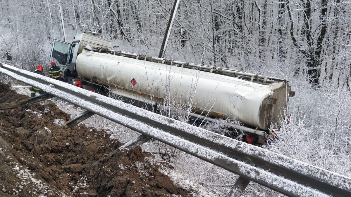 cisterna motorina rasturnata husi vaslui