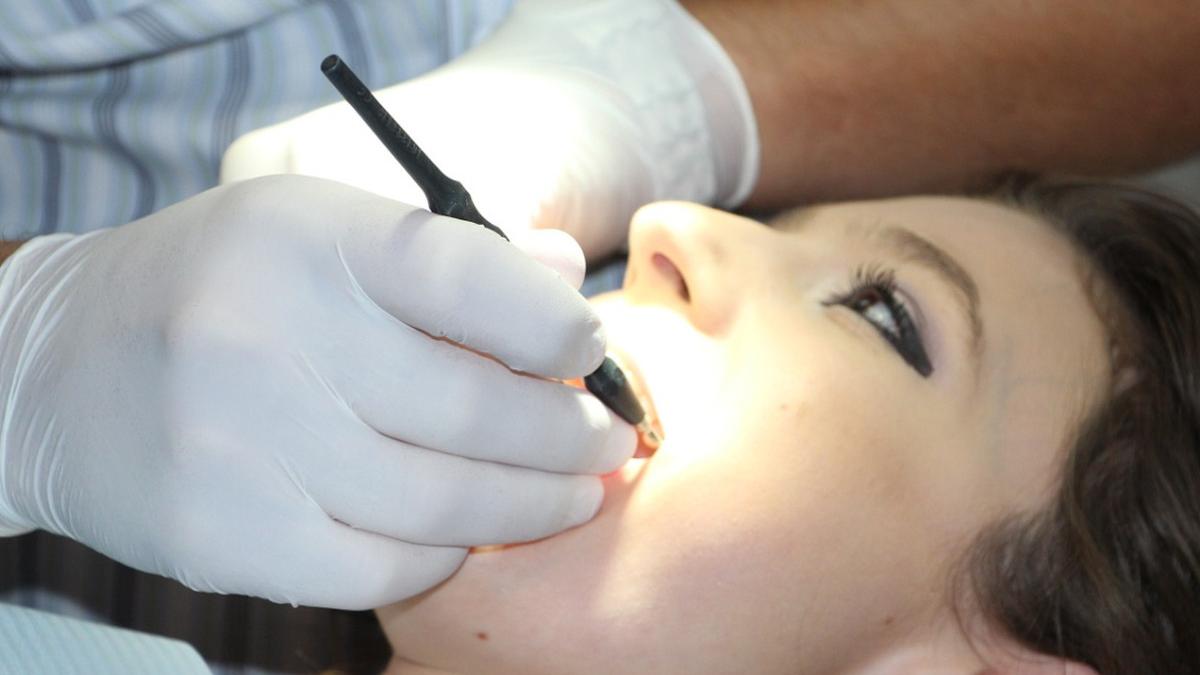 dentisti falsi cabinet bucuresti