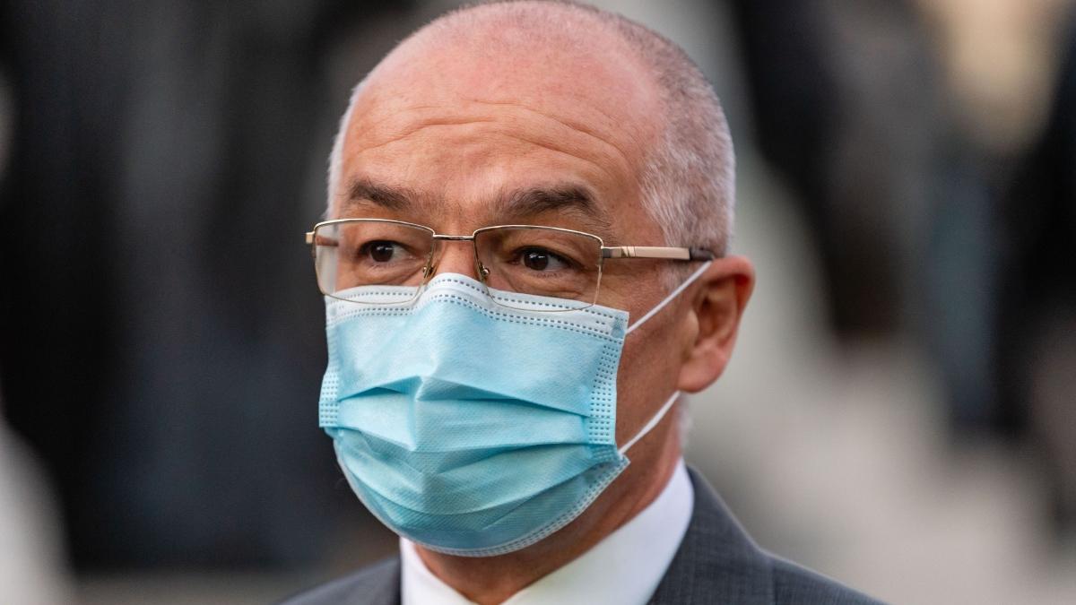 emil boc a anuntat care sunt masurile pe care le va lua pentru evitarea carantinei pentru