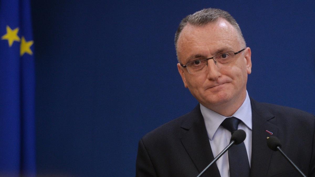 scolile trebuie sa se inchida ultimele daca este nevoie sorin cimpeanu