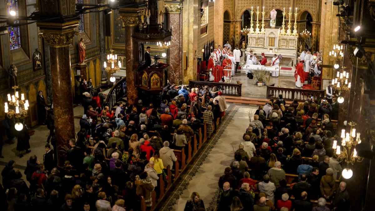 restrictii circulatie bucuresti biserica pastele romano catolic