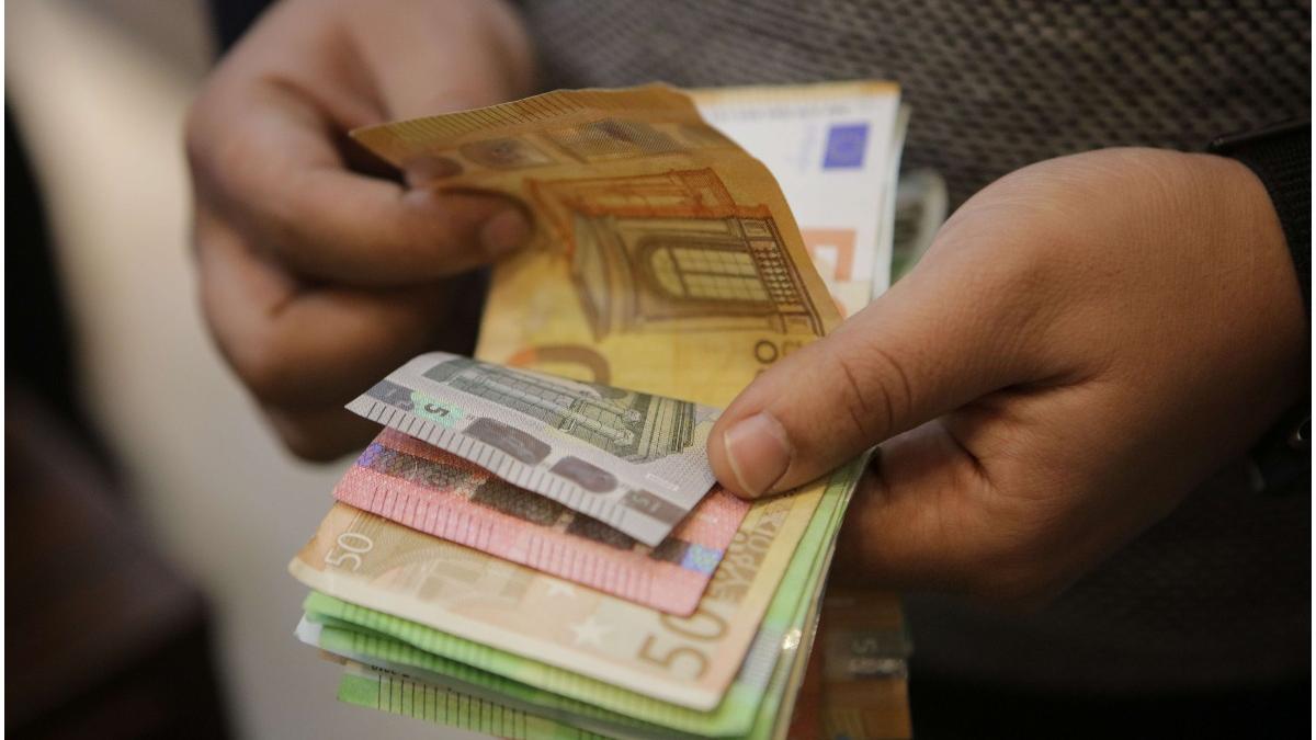 curs valutar 29 martie 2021 euro nou maxim istoric