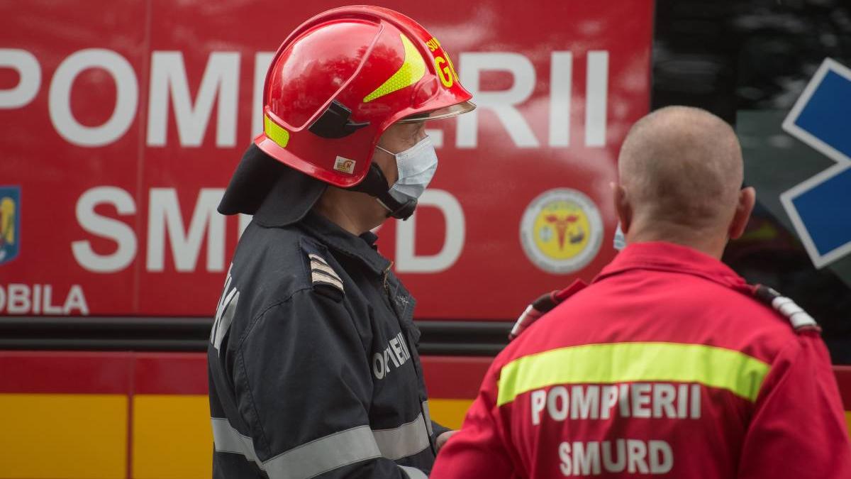 incendiu scoala vrancea elevi profesori evacuati
