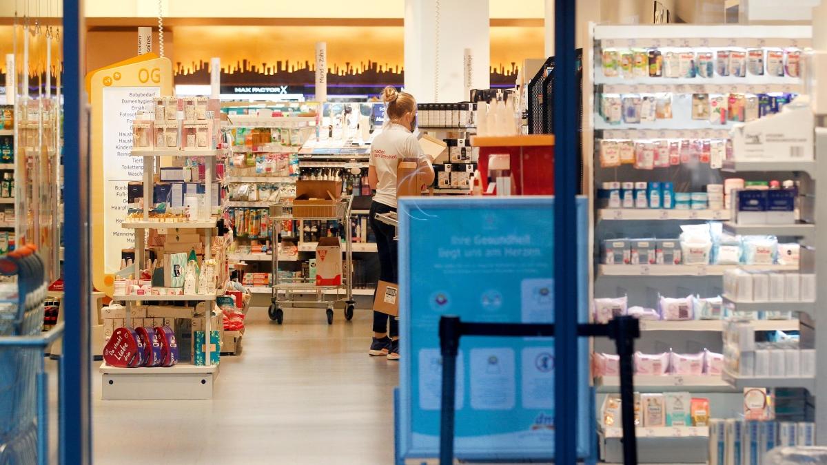 incepe testarea covi19 in farmacii