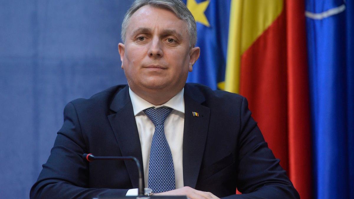 Lucian Bode, după protestele din ţară: "Am întocmit dosare penale pentru ultraj, furt şi distrugere"