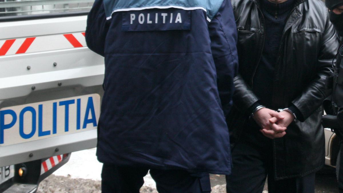 barbat arest incapere suspect covid