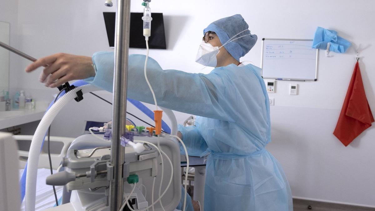 colegiul medicilor se delimiteaza mesaj autoritati medici restrictii anti covid