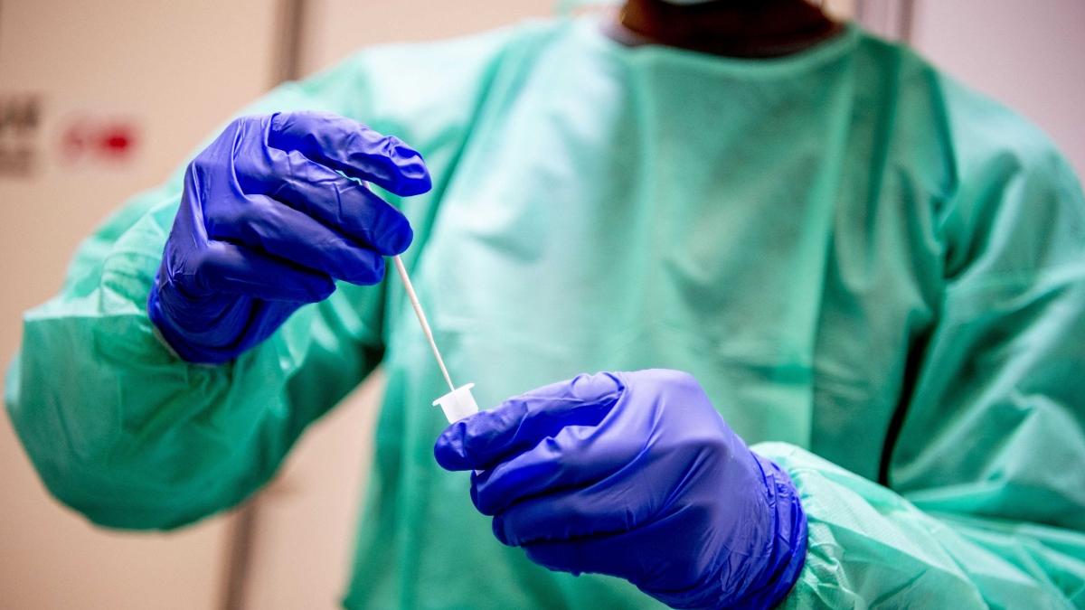 unul din sapte britanici infectati coronavirus sufera de long covid